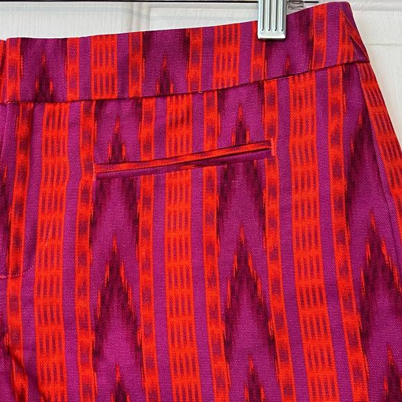 Gap Ikat Tailored Shorts - Size 0 - Picture 4 of 7